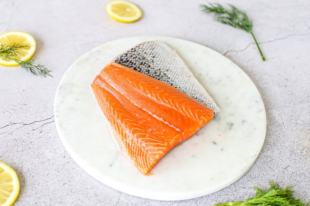 Fillet - SPECIAL Salmon Tail (200-220g) 