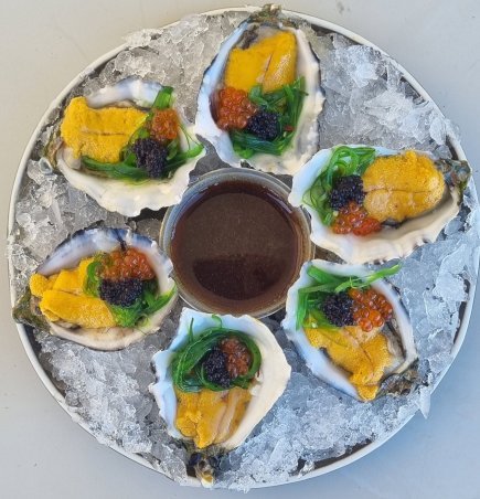 Oyster with Sea Urchin (6pcs) 