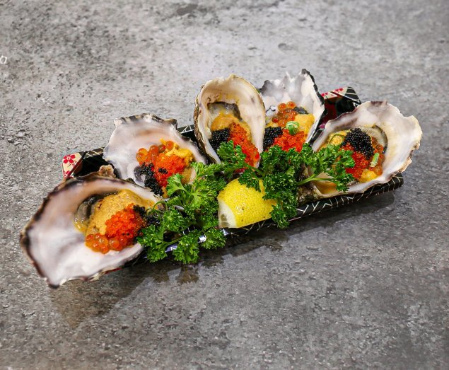 Oyster with Sea Urchin (6pcs) 